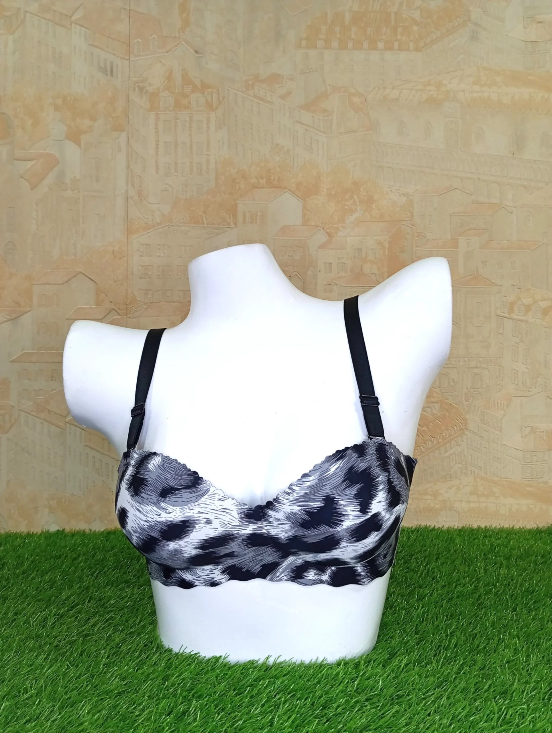 Cheetah Printed Push-Up Padded Versatile Bra Detachable Straps-Front