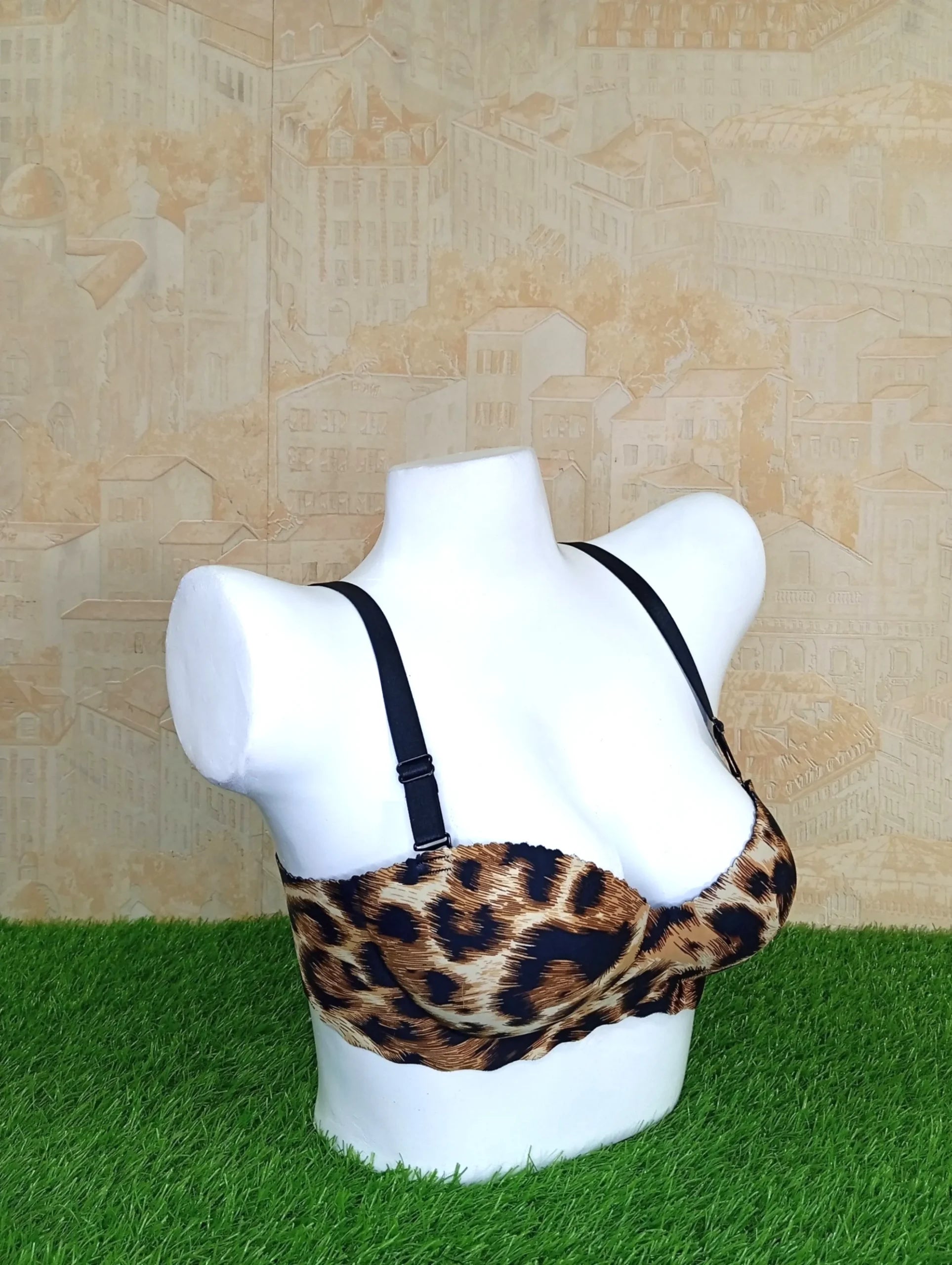Cheetah Printed Yellow Push-Up Padded Bra Detachable Straps-Right