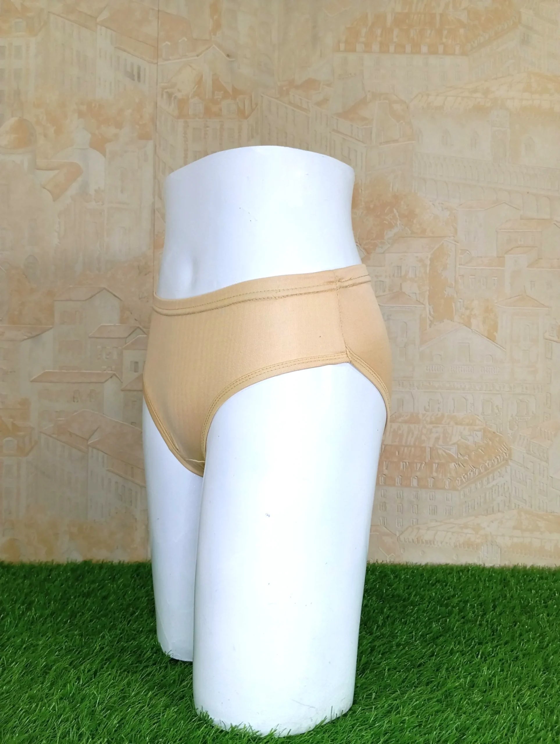 Cream Color Comfortable Casual Ladies Underwear Soft & Breathable-Right