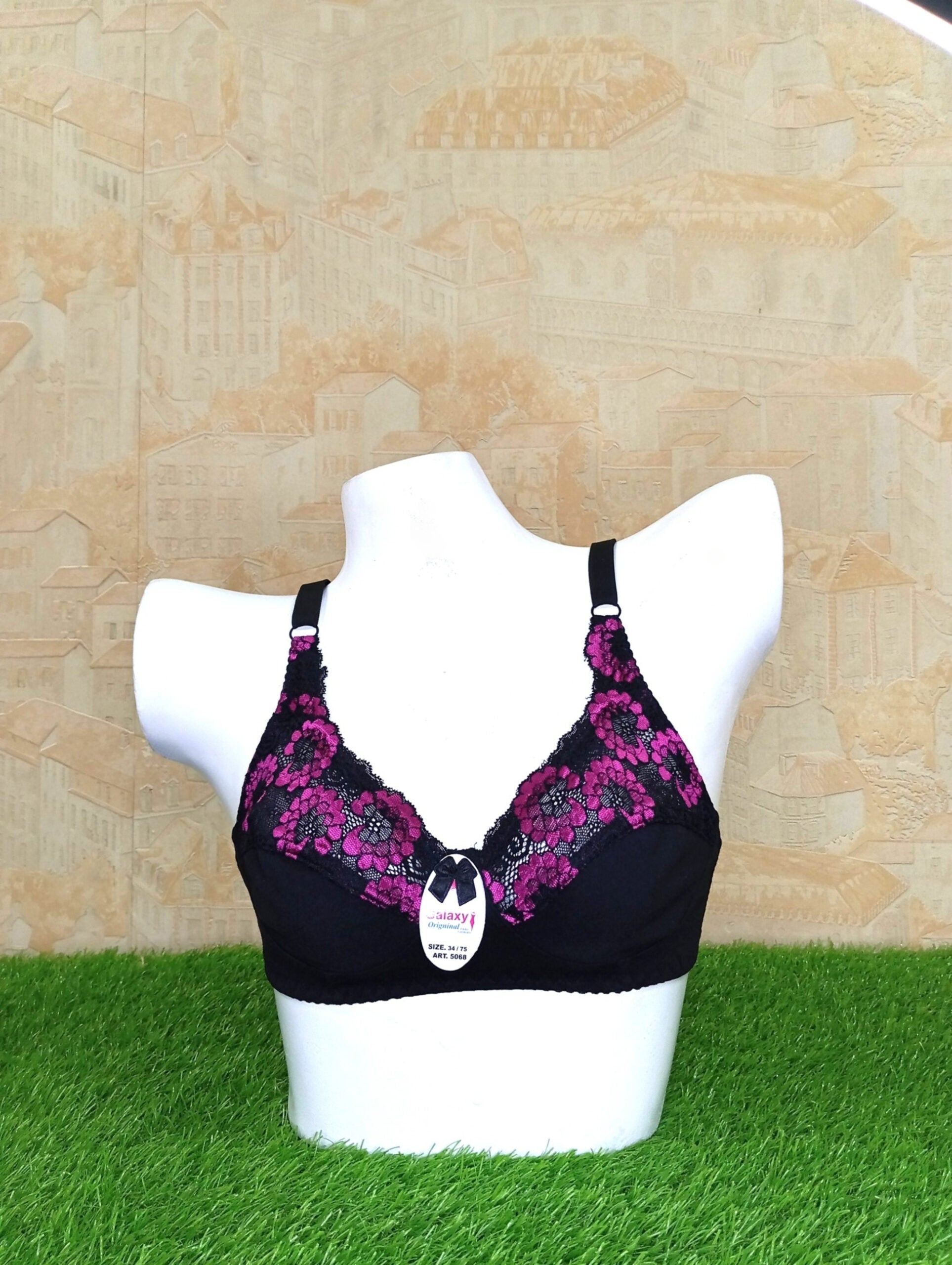 Premium Wild Black Half Embroidery Elegant Non-Padded Bra - Stylish & Comfortable Lingerie